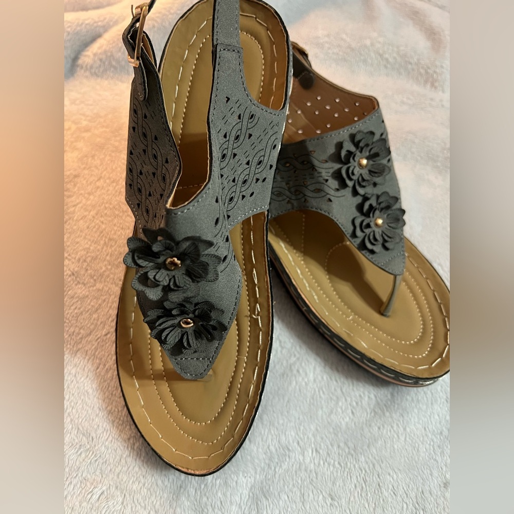 Women’s sandals.
